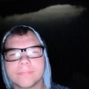Meet your Posher, Ethan